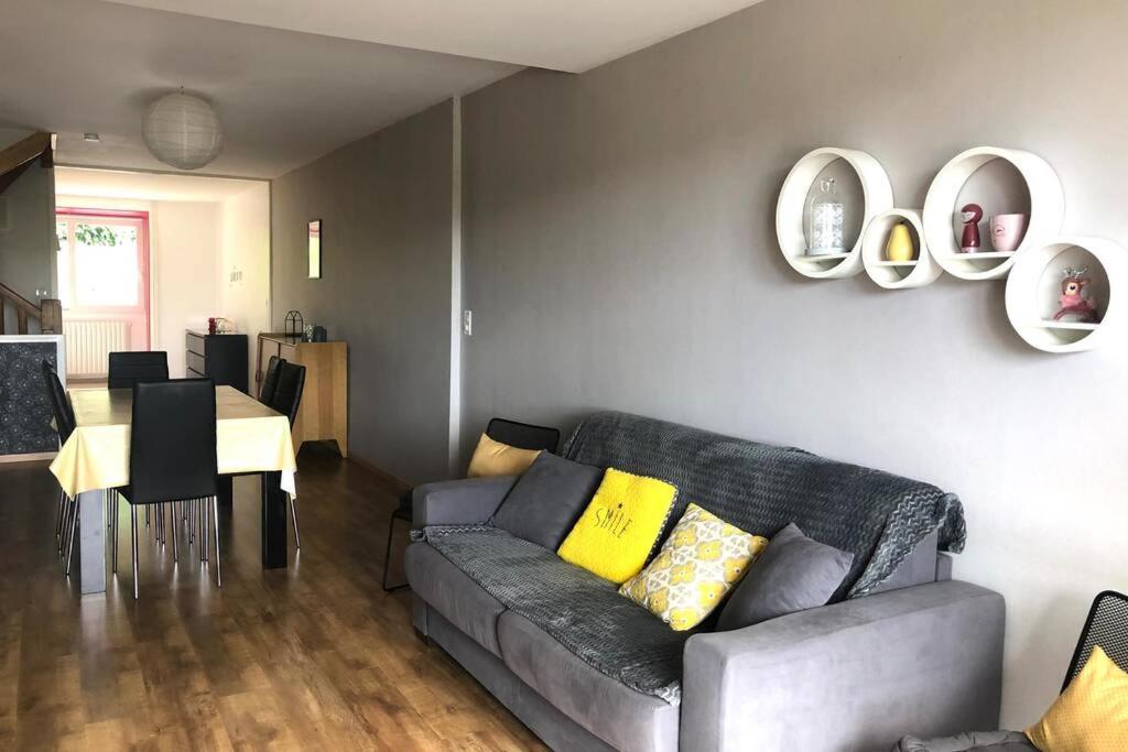 Maison au cœur du vignoble Jurassien 90 m2 Lavigny Extérieur photo