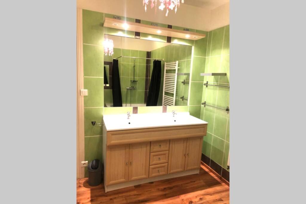 Maison au cœur du vignoble Jurassien 90 m2 Lavigny Extérieur photo